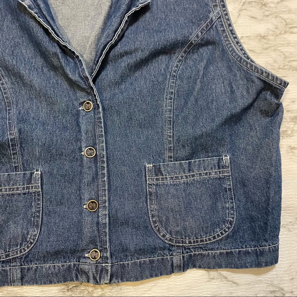 Vintage Bobbie Brooks 90’s Floral Embroidered Boho Preppy Y2K Retro Denim Vest - Picture 3 of 6